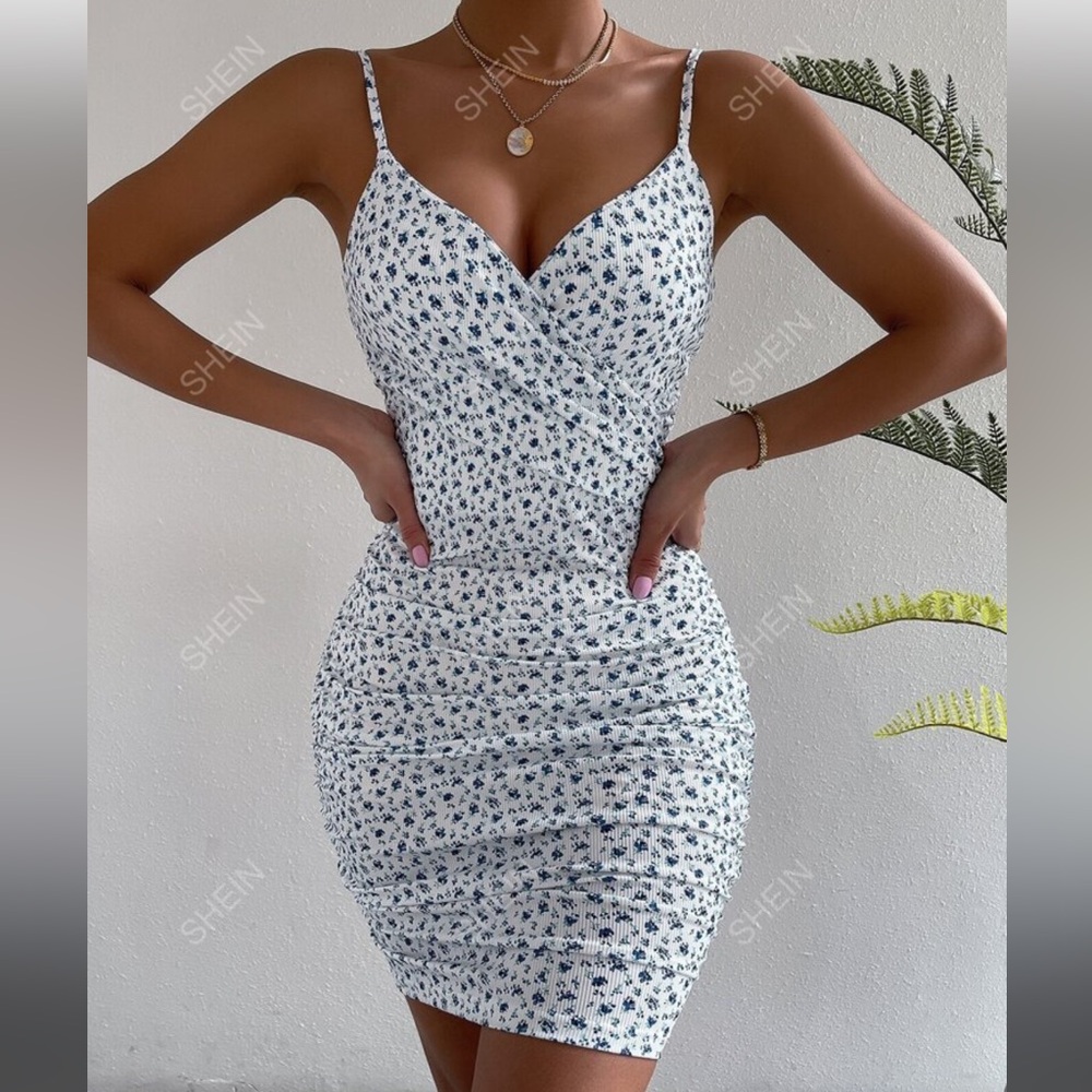 NWOT Floral mini dress